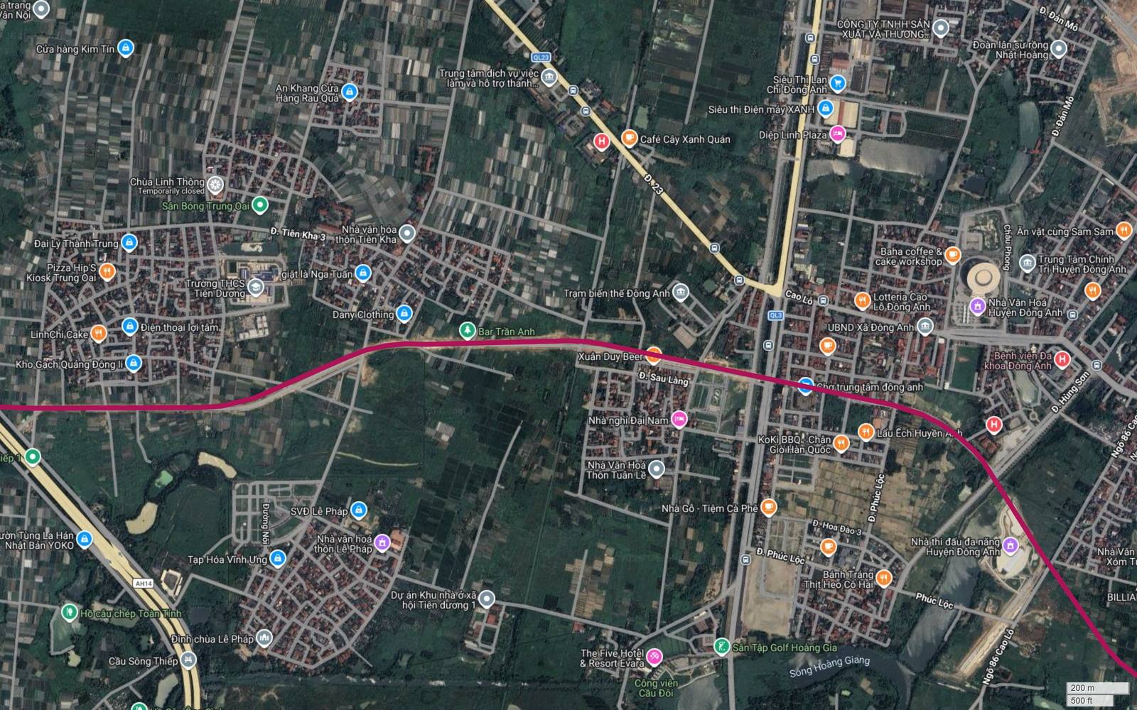 Tuyến metro số 18 cắt trục Quốc lộ 3 đường Cao Lỗ giữa lõi thị trấn Đông Anh, cạnh UBND Xã Đông Anh và Chợ trung tâm đông anh